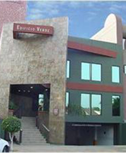 Dr. Luis Suarez’s Clinic — photo