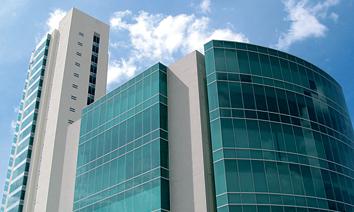 Centro Medico Puerta de Hierro Building