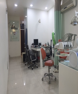 BRACES Dental Centre — photo
